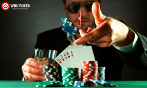 Semi-bluff người chơi chủ động trong poker