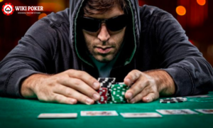 Semi-bluff trong poker