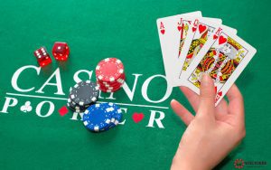 Poker hands nào bạn nên chơi và tại sao?